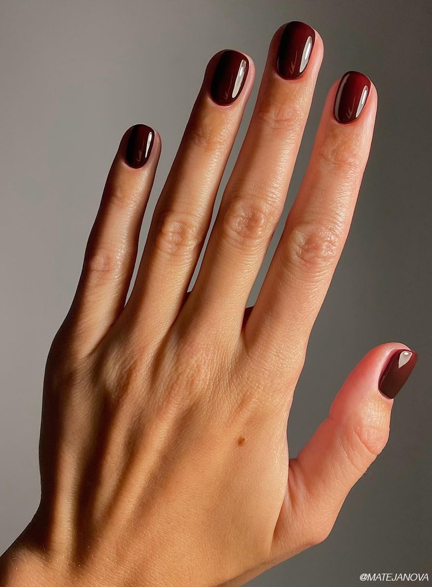 1fee0db15d06e68fe33d burgundy nails