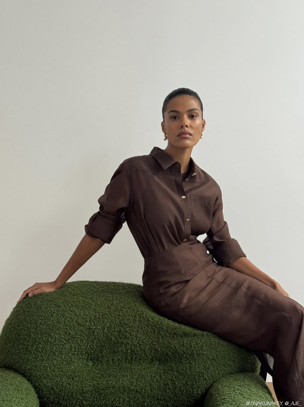 30310032eaeda9ea50e4 molten brunette