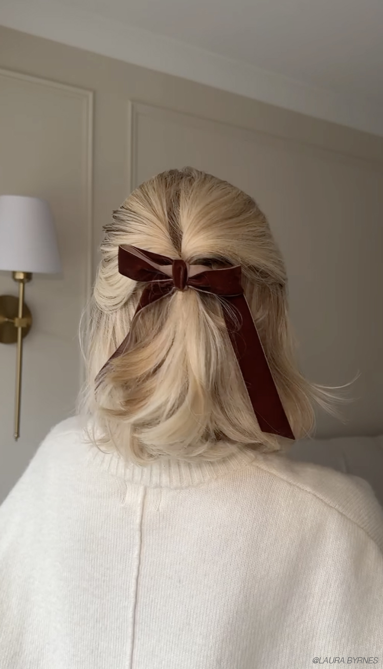 44ffea9edb7360bed353 holiday