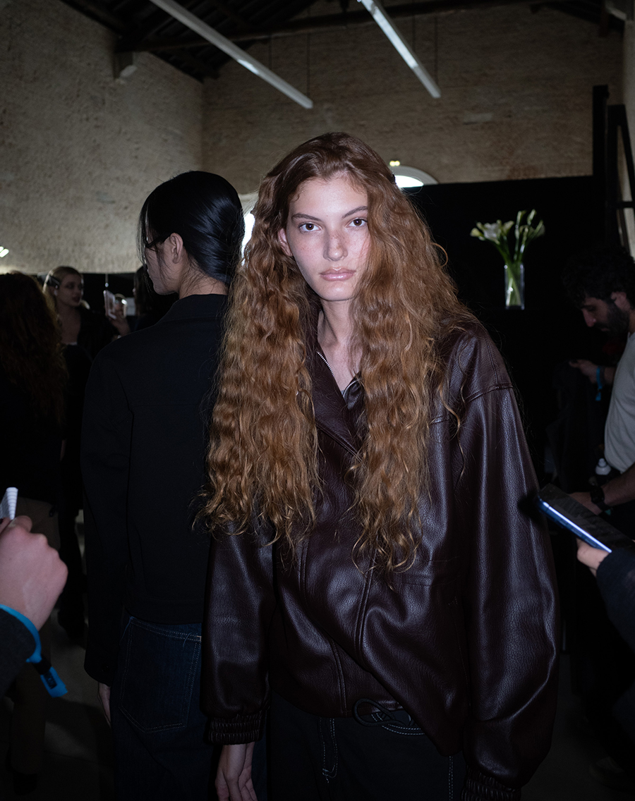 576d3867b9c2aae61f43 r0001603 copy