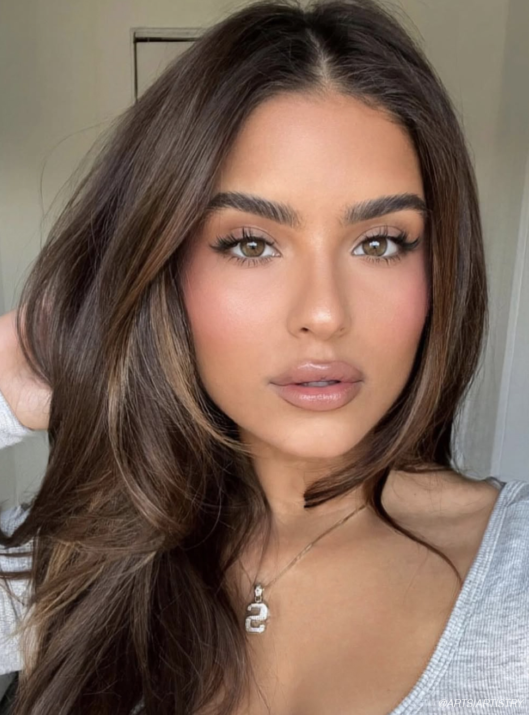 B2ecb3e970a434ca747a makeup