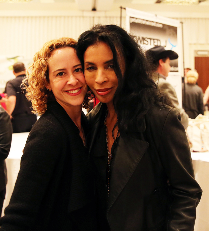 Golden Globes, Maya Lewis and Ashlee Levitch