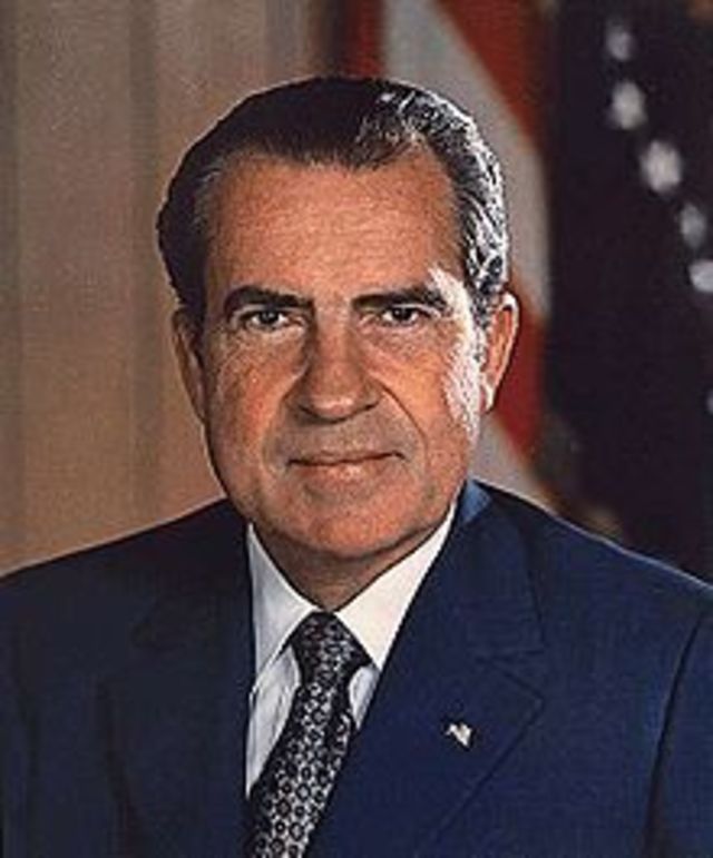 220px-Richard_Nixon