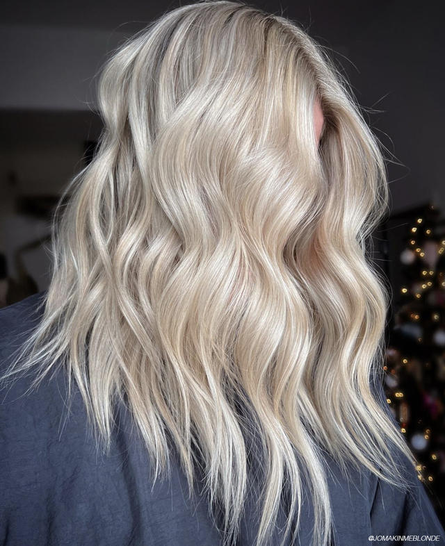 Jennifer Llanas Hair - #socolorcult a shout out to longevity! I love the  soft shift and how this color releases on tone. Socolor Cult for the win! •  • • Formula- Socolor