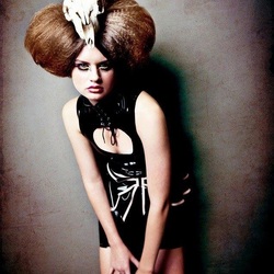 Pic by Amy Heard - Bangstyle - House of Hair Inspiration
