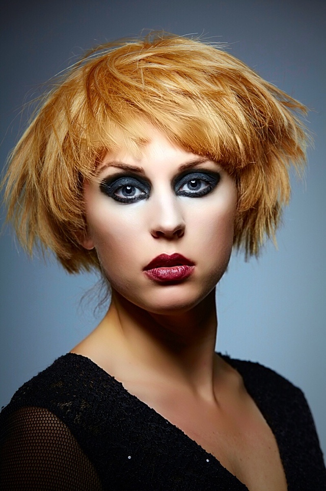 Vann.Edge Salon 
Hair by William Edge & Lisa Vann 
Make up Lawrie Wallace 