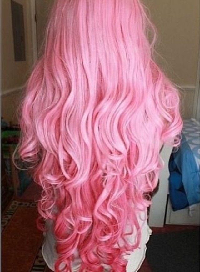 pink curls