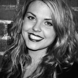 Re sized 3545839ab0284515e516 emily 2 2