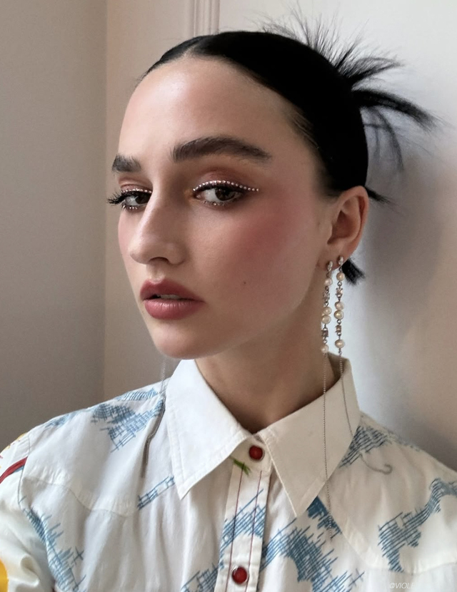 Re sized 48d9048ff7d0b2d92887 vioel