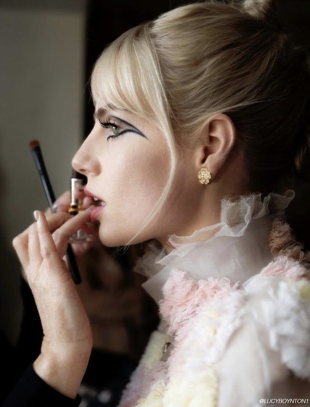 Re sized 4f994817d73b56680e00 goth