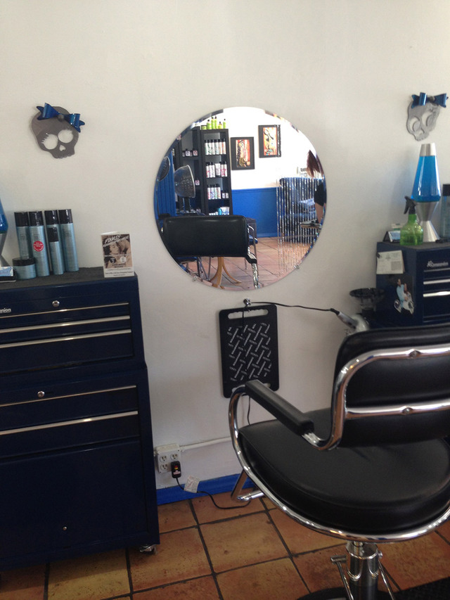 Blue Velvet Salon Chair Big Bangstyle House Of Hair Inspiration