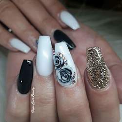 Re sized 68fe3b5477a86d69350f fb img 1530882433982