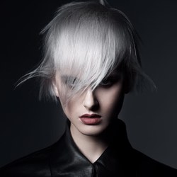Whiter than white - Bangstyle - House of Hair Inspiration