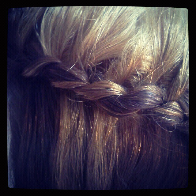 Inverted french braid