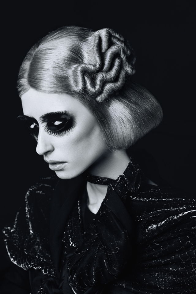 Featured Collection: Million Eyes - Emmanuel Esteban - Bangstyle ...