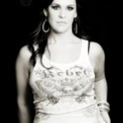 Re sized ann%20photos%205 ava