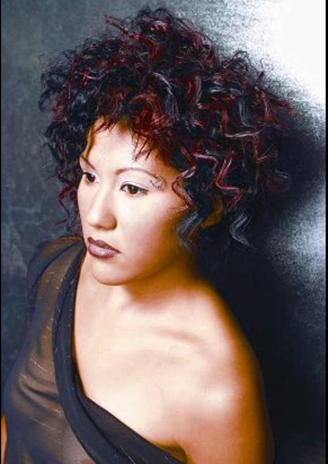 Photo: Tom Carson Model: Veronica Castro Hair: MaryCassola 