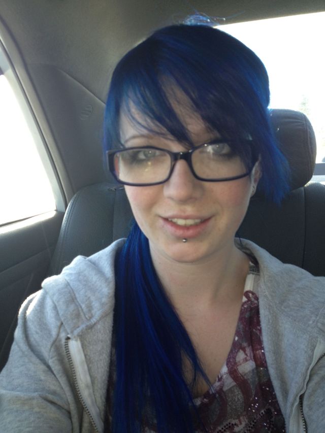 blue hair. messy. 