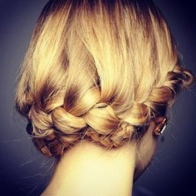braided up-do
