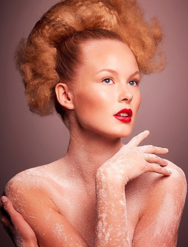 Photo: Tomz Hair by me (Katrín Sif Hairstylist) Make up: Iðunn Jónasardóttir, Model: Vera