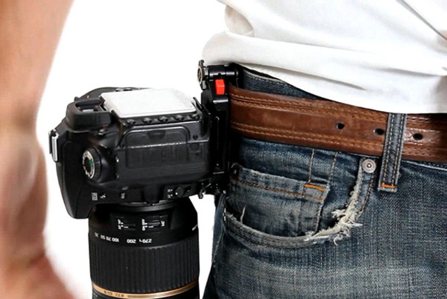capture-camera-clip-system-by-peter-dering