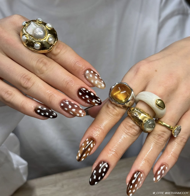 Re sized cb4f3c1f309867851224 bambi nails