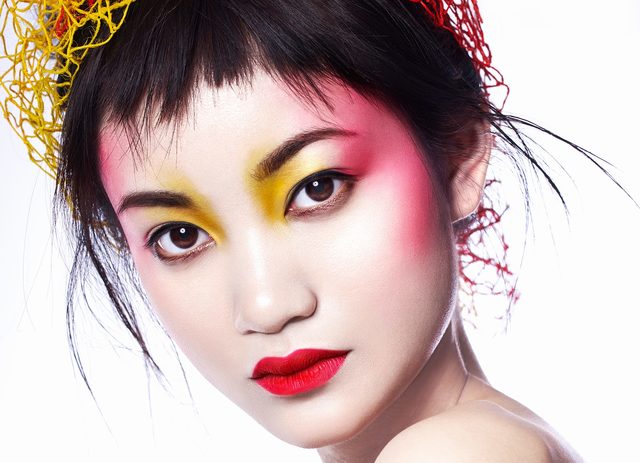 Photographer : Déri Dóra Make up : Henrietta Murzsa Hair : Kornél Herbert Stylist : jkaposistyle Model : Vu Minh Sara