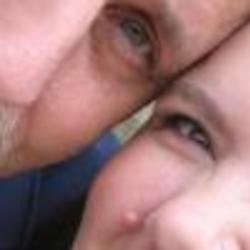 Re sized fb100000251090778 1366815806 ava