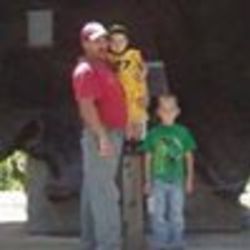 Re sized fb100000549476933 1384675086 ava