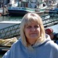 Re sized fb100000640002712 1359771019 ava