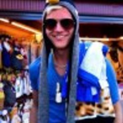 Re sized fb100000696083979 1361736397 ava