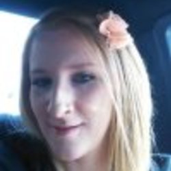 Re sized fb100001983990704 1366050062 ava