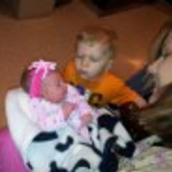 Re sized fb100003268580049 1367541165 ava