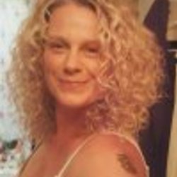 Re sized fb100003720493949 1358543019 ava