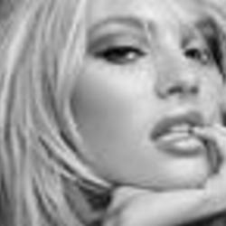 Re sized fb100004623134224 1383300517 ava