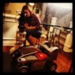 Re sized fb1028106618 1360853552 ava