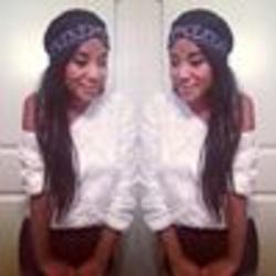 Re sized fb1097933639 1376080296 ava