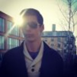 Re sized fb1242703868 1388207427 ava