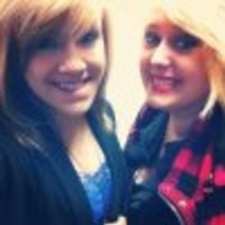 Re sized fb1254381987 1359599491 ava