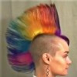 Re sized fb1278861605 1375806608 ava