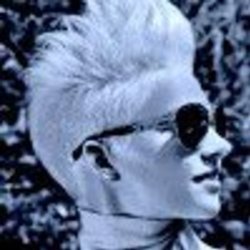 Re sized fb1457715926 1387647483 ava