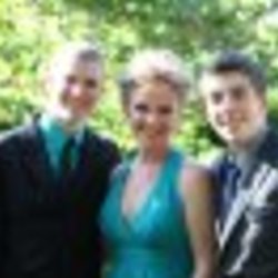 Re sized fb1492314164 1359142683 ava