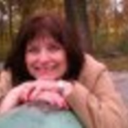 Re sized fb1553498720 1358870502 ava