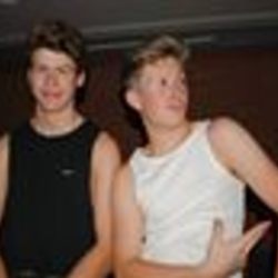 Re sized fb1640453085 1386536503 ava