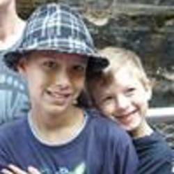 Re sized fb1649211656 1380810938 ava