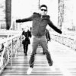 Re sized fb200401128 1362177919 ava