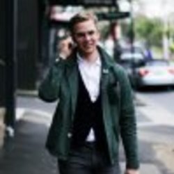 Re sized fb598282914 1367794330 ava