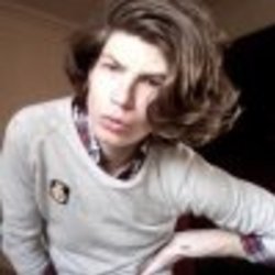 Re sized fb603399487 1361253331 ava