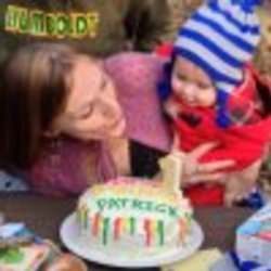 Re sized fb606663478 1359680227 ava