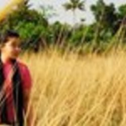 Re sized fb705522884 1361854245 ava